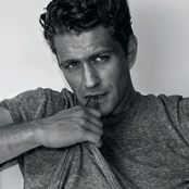 Matthew Morrison - List pictures