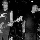 Aus Rotten - List pictures