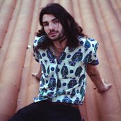 Stephen - List pictures