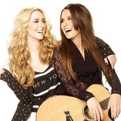 Megan And Liz - List pictures