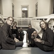 Walkabouts - List pictures