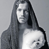 Julien Dore - List pictures