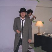 Carl Barat - List pictures