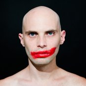 Autre Ne Veut - List pictures