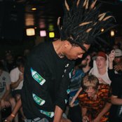 Chris Travis - List pictures