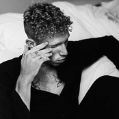 Erik Hassle - List pictures
