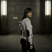 Zaho - List pictures