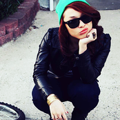 Ginette Claudette - List pictures