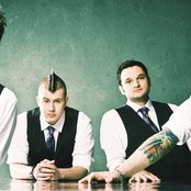 12 Stones - List pictures