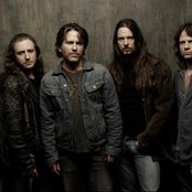 Winger - List pictures