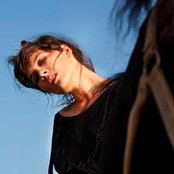 Cate Le Bon - List pictures