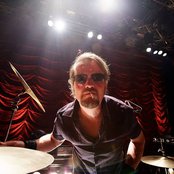 Dumdum Boys - List pictures