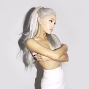 Ariana Grande - List pictures