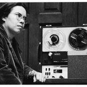 Pauline Oliveros - List pictures