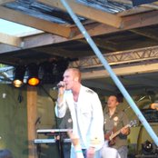 Kapten Röd - List pictures