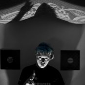 Flux Pavilion - List pictures