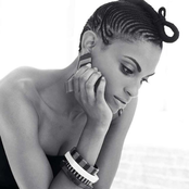 Goapele - List pictures