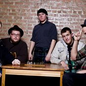 Flatfoot 56 - List pictures