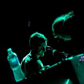 S.a.r.s. - List pictures