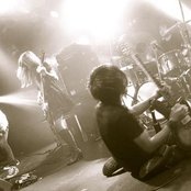 Mono - List pictures