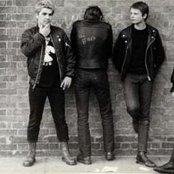 !action Pact! - List pictures