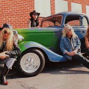 Poison - List pictures