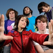 Hey Monday - List pictures