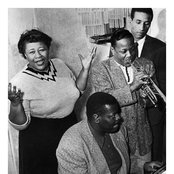 Oscar Peterson - List pictures