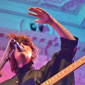 Cate Le Bon - List pictures