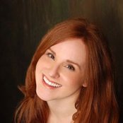 Diana Panton - List pictures