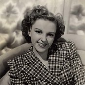 Judy Garland - List pictures