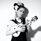 Julieta Venegas - List pictures