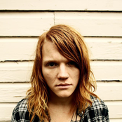Aaron Gillespie - List pictures