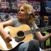 Tanya Donelly - List pictures