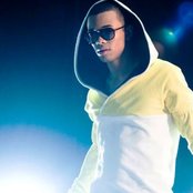 Ben Cristovao - List pictures