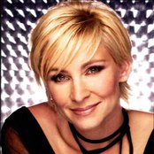 Claudia Jung - List pictures