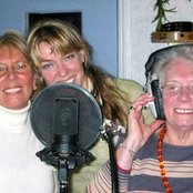 Cerys Matthews - List pictures