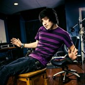 Show Me The Skyline - List pictures