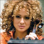 Miri Ben-ari - List pictures