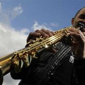 Julian Smith - List pictures