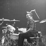 Tre Cool - List pictures