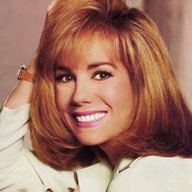 Kathie Lee - List pictures