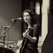 Hannah Georgas - List pictures