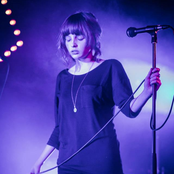 Chvrches - List pictures