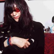 Joey Ramone - List pictures