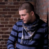 Chris Richardson - List pictures