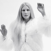 Iamamiwhoami - List pictures