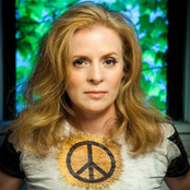 Claire - List pictures