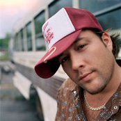 Uncle Kracker - List pictures