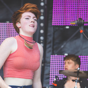 Chloe Howl - List pictures